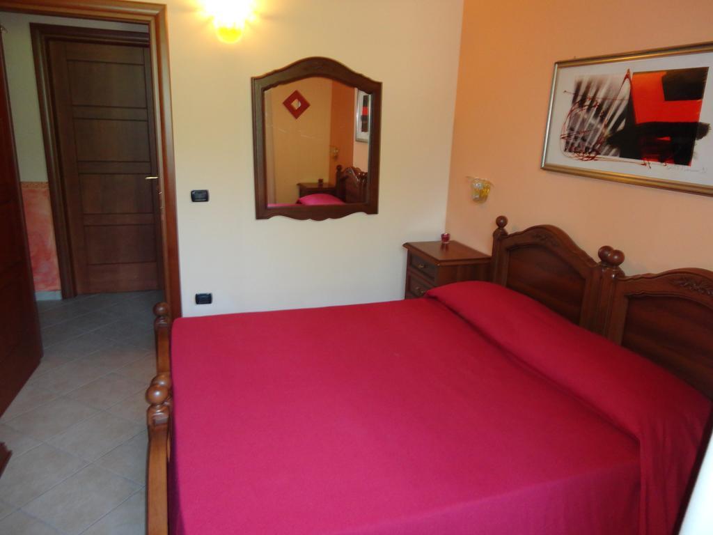 Pinus Rooms Benevento Quarto foto